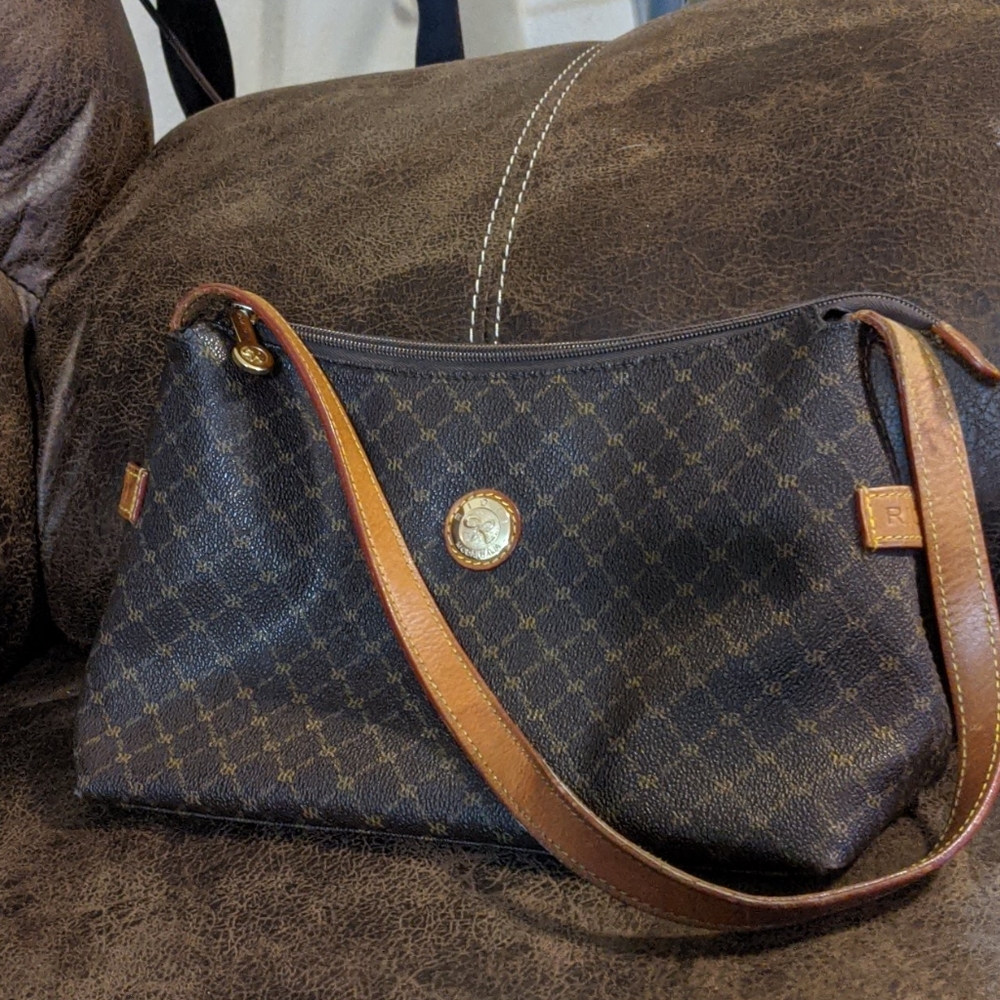 Rioni shoulder bag